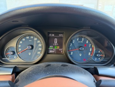 Maserati granturismo 1 v8 4,2 32v - sièges éléctrique - bluetooth - camera de recul - suivi maserati complet  -...