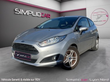 Ford fiesta 1.0 ecoboost 125 ss titanium caméra de recul , garantie 12 mois occasion simplicicar lyon nord simplicicar...