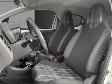 Peugeot 108 style ethanol 1.0 vti 2eme main carplay limitateur climatisation garantie 12 mois occasion simplicicar poitiers...