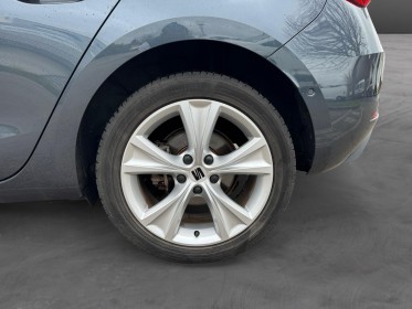 Seat leon 204 ch fr e-hybrid dsg6 camera de recul carplay garantie 12 mois occasion montpellier (34) simplicicar simplicibike...