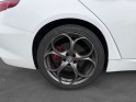 Alfa romeo giulia 2.0 tb 280 ch at8 q4 veloce - toit ouvrant - caméra - siège et volant chauffant - garantie 12 mois...