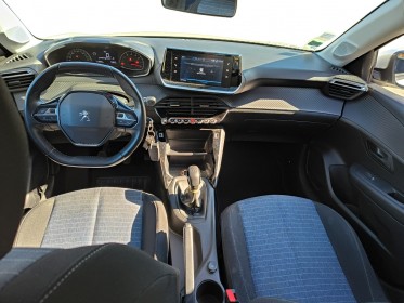 Peugeot 208 business puretech 75 ss bvm5 active business climatisation carplay garantie de 12 mois occasion simplicicar les...