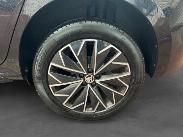 Skoda kamiq 1.0 tsi evo 110 ch bvm6 monte-carlo bien entretenu toit panoramique garantie 12 mois occasion simplicicar le...