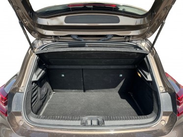 Renault clio v initiale paris 1.0 tce 100ch - full - faible km - occasion simplicicar compiegne simplicicar simplicibike france