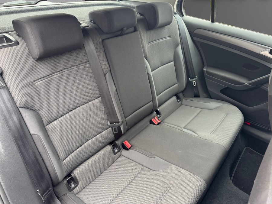 VOLKSWAGEN d'occasion GOLF 1.0 TSI 110 TRENDLINE BUSINESS de 2017