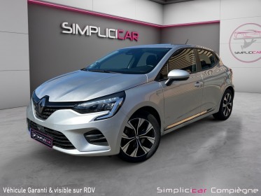 Renault clio v limited e-tech 140ch - premiere main - faible km - occasion simplicicar compiegne simplicicar simplicibike...