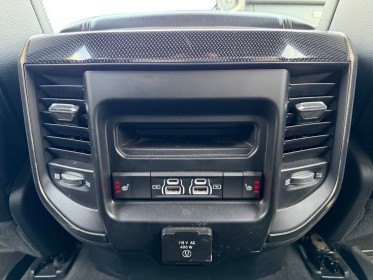 Dodge 1500 ram 5.7l v8 hemi 395ch sport - affichage tête haute - toit ouvrant - grand écran - carplay - attelage occasion...