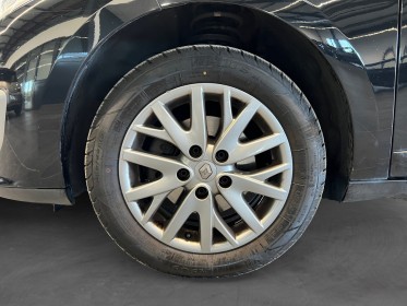 Renault megane iii berline tce 130 energy eco2 limited - gt line - siÈges chauffants - tomtom - rÉgulateur occasion...