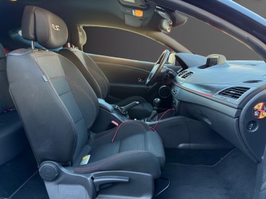 Renault megane iii coupe 2.0 16v 275cv ss rs - suivi entretien - rs monitor - châssis cup  - garantie occasion simplicicar...