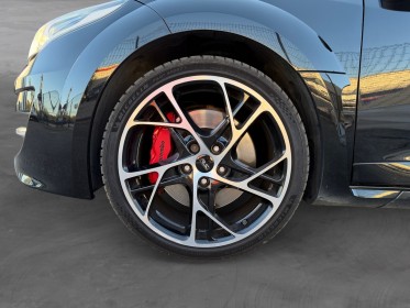 Renault megane iii coupe 2.0 16v 275cv ss rs - suivi entretien - rs monitor - châssis cup  - garantie occasion simplicicar...