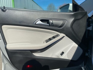 Mercedes classe cla 200 sensation caméra de recul régulateur gps garantie 12 mois occasion barberey simplicicar...