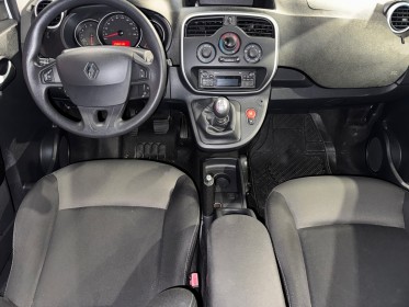 Renault grand kangoo 90ch intens dci courroie de distribution à jour garantie 12 mois occasion montpellier (34) simplicicar...