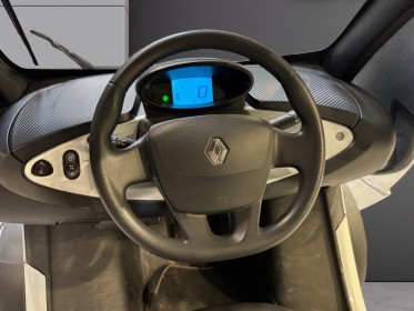 Renault twizy intens 6.1kwh garantie 12 mois occasion montpellier (34) simplicicar simplicibike france