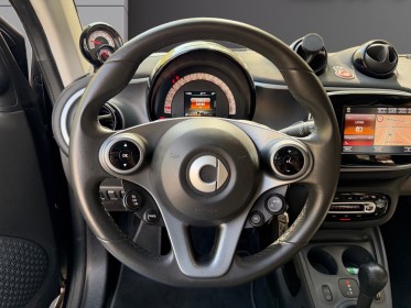 Smart fortwo coupe 1.0 71 ch ss ba6 prime toit panoramique camera de recul garantie 12 mois occasion paris 17ème (75)(porte...
