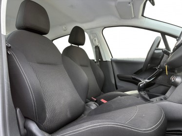 Peugeot 208 90ch bvm5 active/ climatisation/ idéal jeune permis occasion simplicicar orgeval  simplicicar simplicibike france