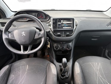 Peugeot 208 90ch bvm5 active/ idéal jeune permis occasion simplicicar orgeval  simplicicar simplicibike france