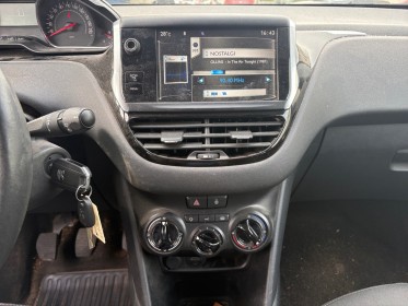 Peugeot 208 90ch bvm5 active/ idéal jeune permis occasion simplicicar orgeval  simplicicar simplicibike france