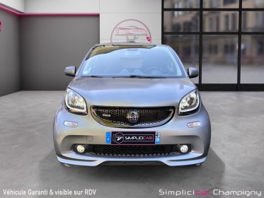 Smart fortwo cabrio cabriolet 109 ch  brabus xclusive- capote grise-sieges en cuir chauffant-jbl-camera et bip de recul...