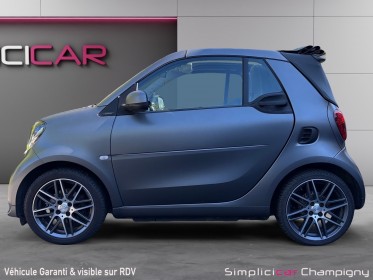 Smart fortwo cabrio cabriolet 109 ch  brabus xclusive- capote grise-sieges en cuir chauffant-jbl-camera et bip de recul...