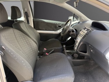 Toyota yaris ii 1.0 - 69 vvt-i création occasion paris 15ème (75) simplicicar simplicibike france