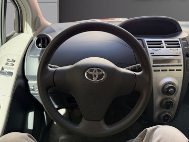 Toyota yaris ii 1.0 - 69 vvt-i création occasion paris 15ème (75) simplicicar simplicibike france