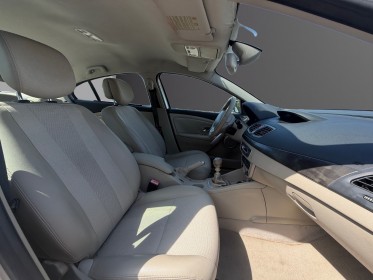 Renault fluence dci 105 eco2 privilège premiere main occasion avignon (84) simplicicar simplicibike france