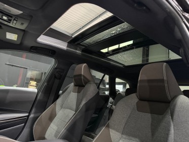 Toyota corolla touring sports hybride my20 184h trek toit ouvrant/carplay/finition rare occasion simplicicar magny-en-vexin...