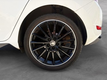 Skoda fabia 1.0 tsi 95 ch bvm5 monte-carlo - climatisation automatiques - carplay - caméra recul occasion réunion ville st...