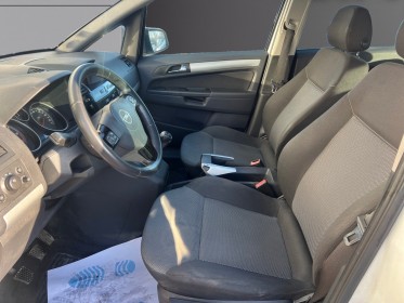 Opel zafira 110 ch / fap ecoflex enjoy 1.7 cdti  1er main occasion avignon (84) simplicicar simplicibike france