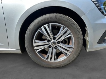 Renault megane iv berline e-tech plug-in hybrid 160 evolution - carplay sans fil - clim auto - feux led - virtual cockpit...