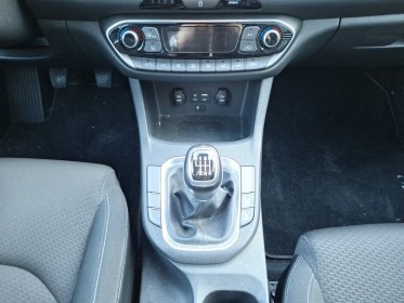 Hyundai i30 1.0 120 edition 1 - suivi/caméra ar/attelage - garantie 12 mois occasion simplicicar soissons simplicicar...