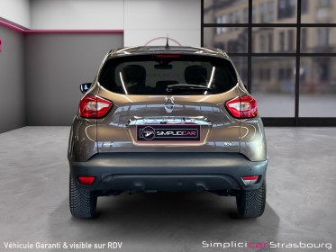 Renault captur tce 90 energy ss eco2 intens - rÉguateur - limiteur - feux auto - jantes 17 occasion simplicicar strasbourg...