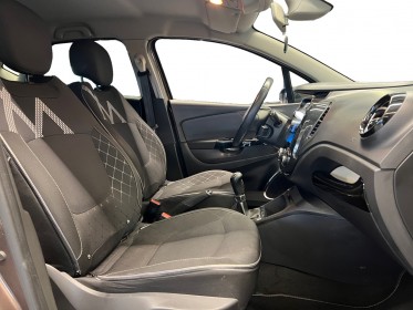 Renault captur tce 90 energy ss eco2 intens - rÉguateur - limiteur - feux auto - jantes 17 occasion simplicicar strasbourg...