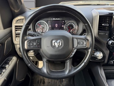 Dodge 1500 ram 5.7l v8 hemi 395ch sport tva récupérable - affichage tête haute - toit ouvrant - grand écran - carplay...
