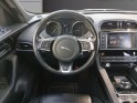 Jaguar f-pace 2.0 d - 180 ch  2wd bva8 r-sport garantie 12 occasion simplicicar la ciotat simplicicar simplicibike france