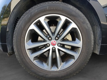 Jaguar f-pace 2.0 d - 180 ch  2wd bva8 r-sport garantie 12 occasion simplicicar la ciotat simplicicar simplicibike france