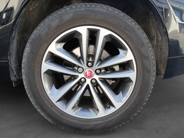 Jaguar f-pace 2.0 d - 180 ch  2wd bva8 r-sport garantie 12 occasion simplicicar la ciotat simplicicar simplicibike france