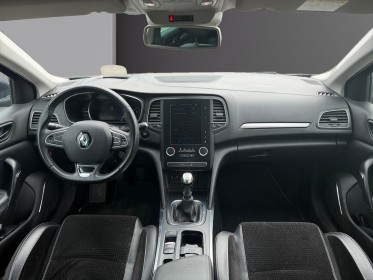 Renault megane iv berline dci 130 energy intens occasion simplicicar carcassonne simplicicar simplicibike france