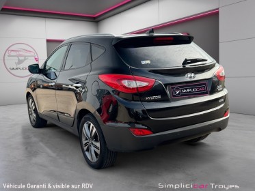 Hyundai ix35 2.0 crdi 136 4wd pack premium limited sièges av/ar chauffants caméra de recul garantie 12mois occasion...
