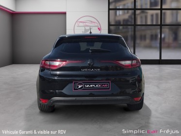 Renault megane iv berline tce 130 energy limited camera de recul carplay garantie 12 mois occasion simplicicar frejus ...