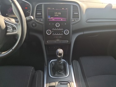 Renault megane iv berline tce 130 energy limited camera de recul carplay garantie 12 mois occasion simplicicar frejus ...