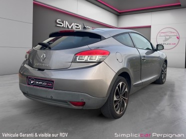 Renault megane iii coupe dci 110 energy eco2 bose caméra de recul distribution à jour clim garantie 12 mois occasion...