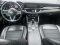 Alfa romeo stelvio 2.0t 200 ch q4 at8 super  sièges électriques  carplay  garantie 12 mois occasion simplicicar lyon nord...