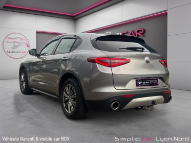 Alfa romeo stelvio 2.0t 200 ch q4 at8 super  sièges électriques  carplay  garantie 12 mois occasion simplicicar lyon nord...