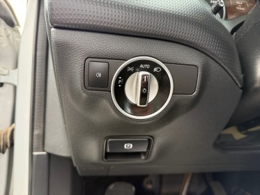 Mercedes classe a 180 blueefficiency  7-g dct - camera ar - radar ar - entretien mb - garantie occasion simplicicar salon de...