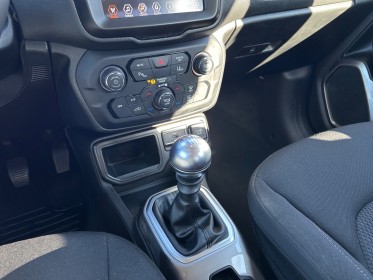 Jeep renegade 1.6 multijet 130 ch bvm6 limited edition sièges chauffants park assit feux auto bluetooth garantie 12 mois...