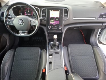 Renault megane iv berline dci 130 energy intens bose occasion simplicicar velay simplicicar simplicibike france