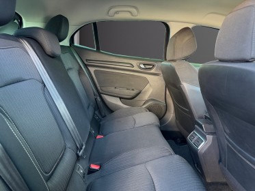 Renault megane iv berline 100ch limited - carplay - clim auto - régulateur occasion simplicicar salon de provence...