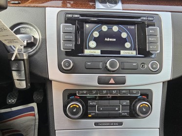 Volkswagen passat 1.6 tdi 105 cr fap bluemotion technology carat occasion simplicicar lagny  simplicicar simplicibike france