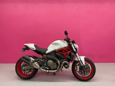 Ducati monster 821 rosso corsa permis a2 état neuf entretien complet possibilité débridage garantie 12 mois occasion...